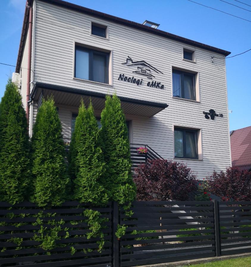 Podlaski Bon Turystyczny Emka Noclegi Apartamenty Augustów Esterno foto