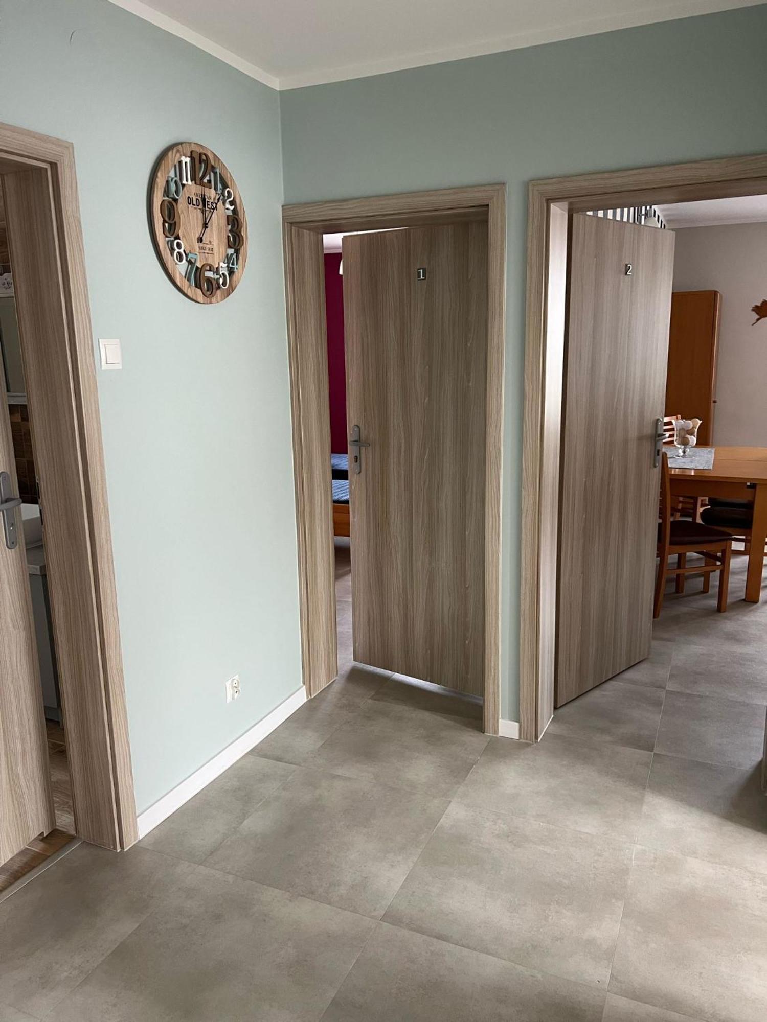 Podlaski Bon Turystyczny Emka Noclegi Apartamenty Augustów Esterno foto